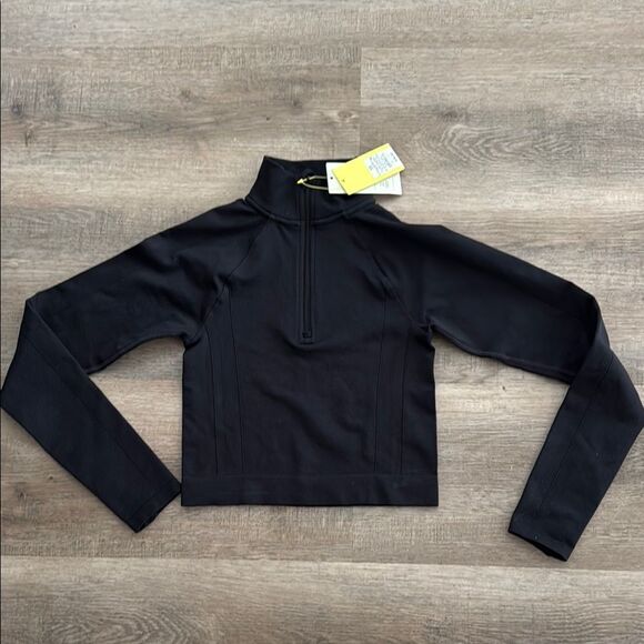 All in Motion Black Women's Athletic Crop Top Long Sleeve Ribbed Seamless - Picture 1 of 7
